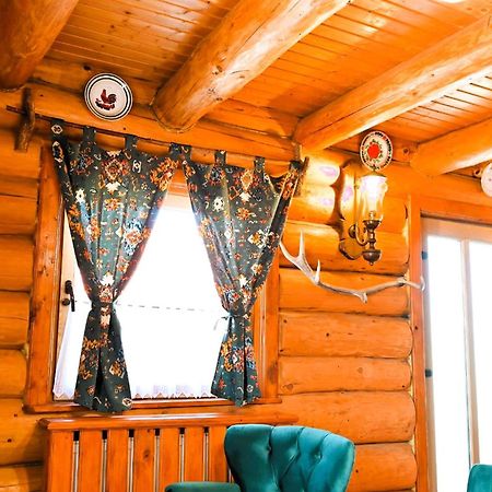 Casa De Lemn Villa Rîşnov Eksteriør billede