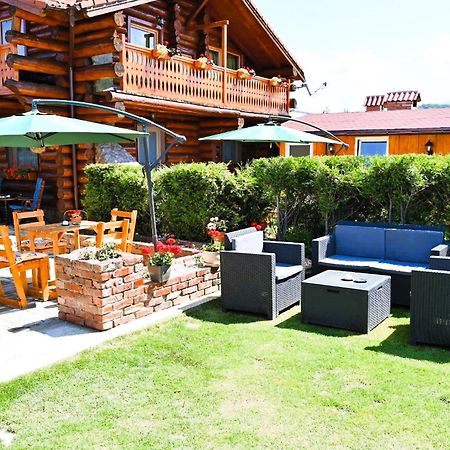 Casa De Lemn Villa Rîşnov Eksteriør billede