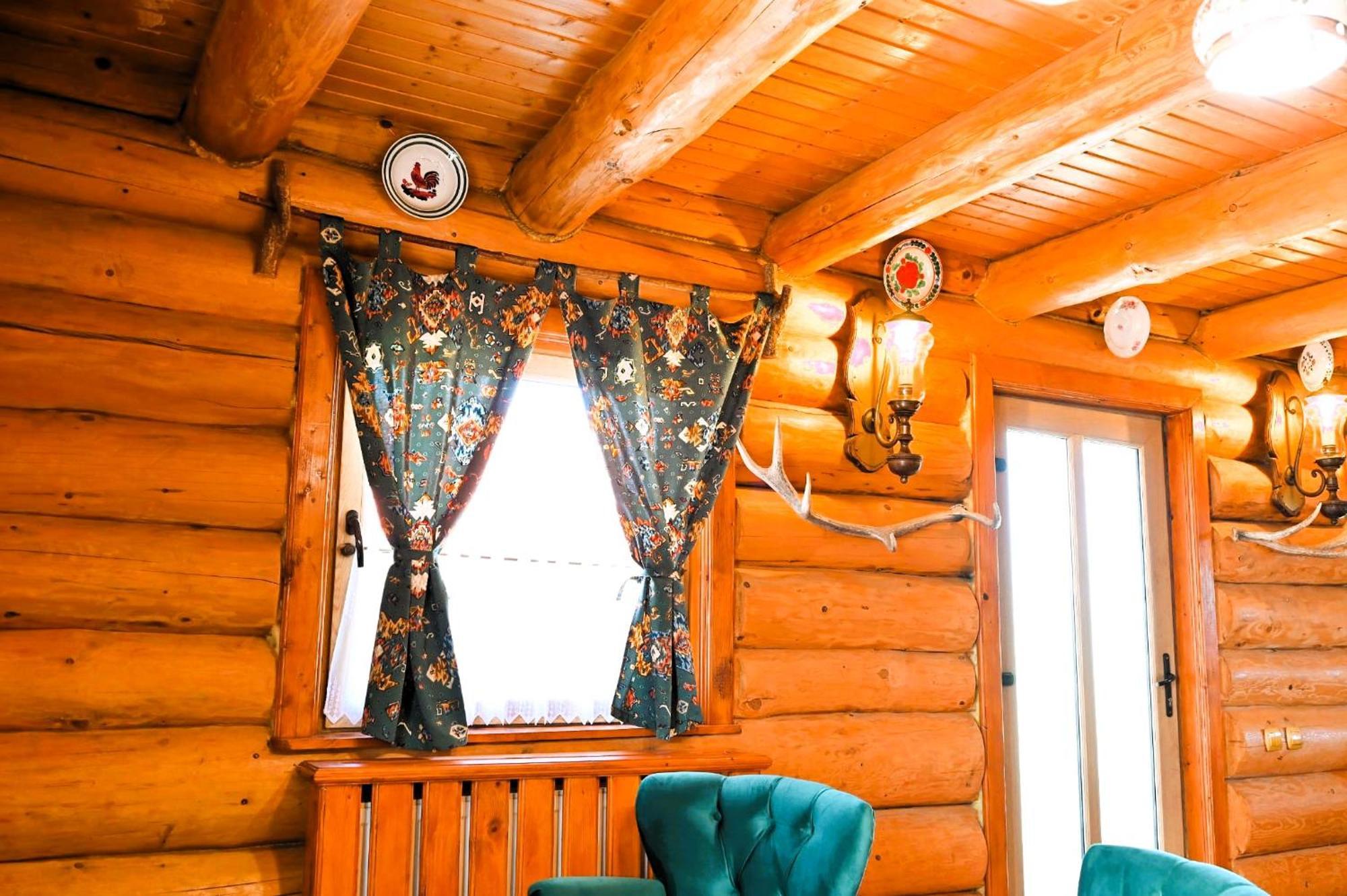 Casa De Lemn Villa Rîşnov Eksteriør billede