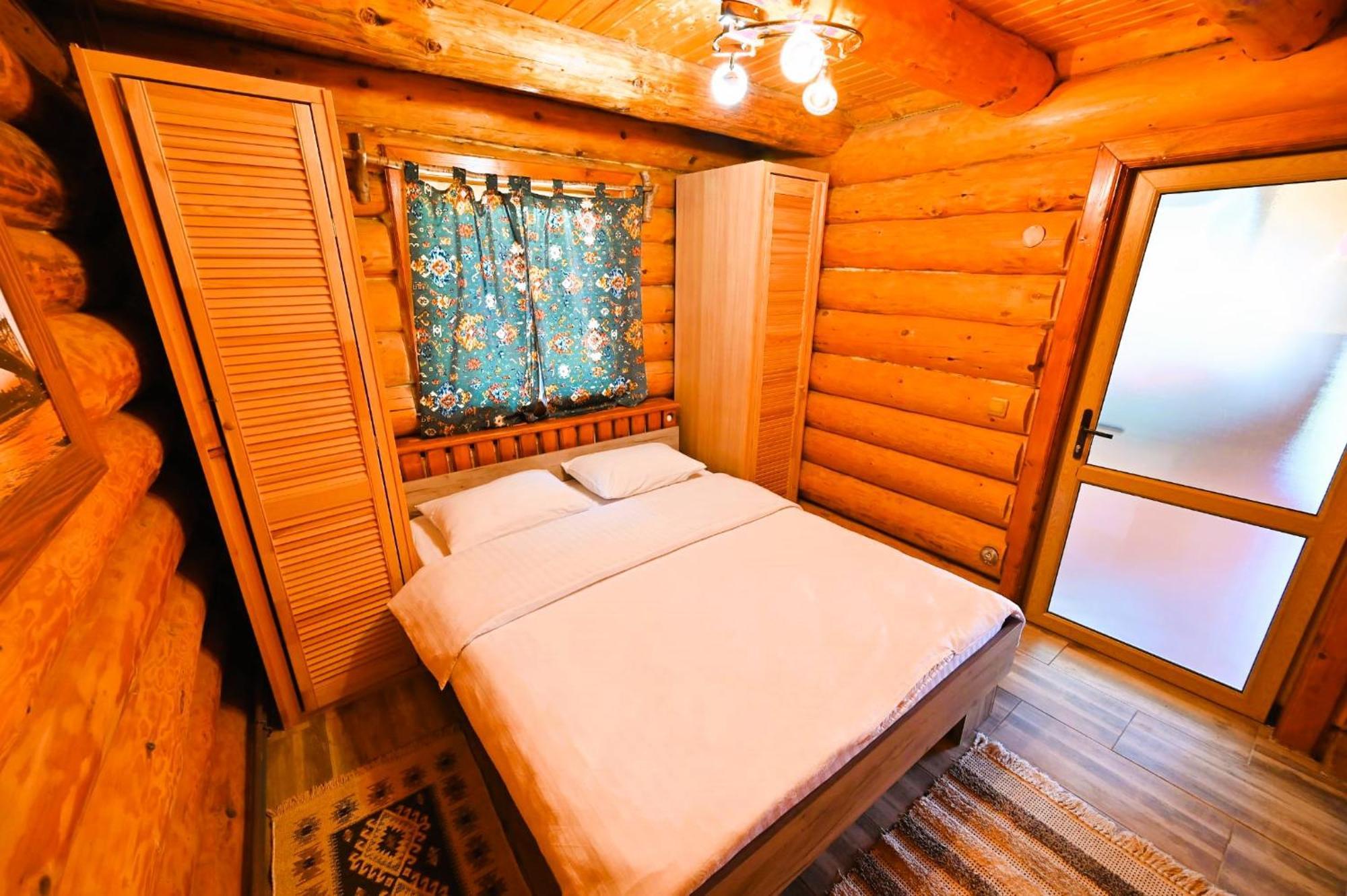 Casa De Lemn Villa Rîşnov Eksteriør billede