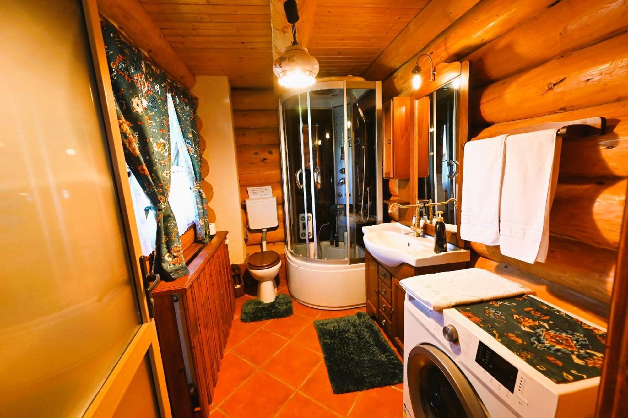Casa De Lemn Villa Rîşnov Eksteriør billede